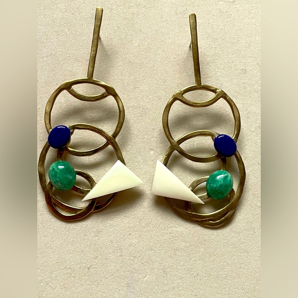 CASTLECLIFF Ripple Modern Brass Earrings